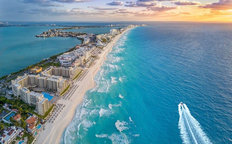 Cancun travel destination